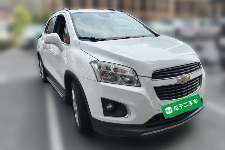 Used Chevrolet Trax 2014 1.4T Automatic Two-Wheel Drive Luxury Model Front Right 45 Deg