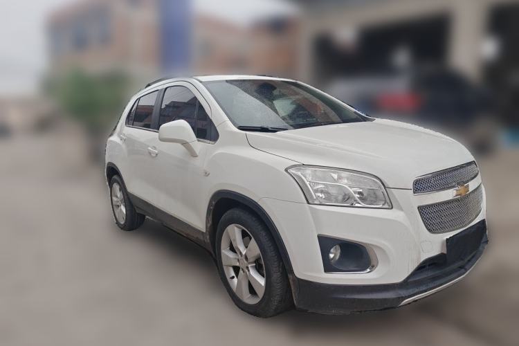 Used Chevrolet Trax 2014 1.4T Automatic Two-Wheel Drive Luxury Model Front Right 45 Deg