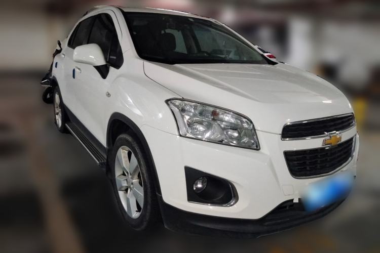 Used Chevrolet Trax 2014 1.4T Automatic Two-Wheel Drive Comfort Version Front Right 45 Deg