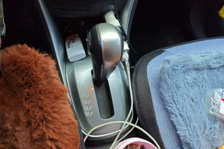 Used Chevrolet Trax 2014 1.4T Automatic All-Wheel Drive Flagship Version Gear Lever