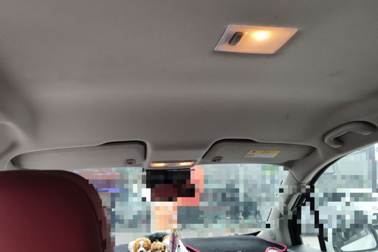 Used Chevrolet Trax 2014 1.4T Automatic Two-Wheel Drive Comfort Version Headliner