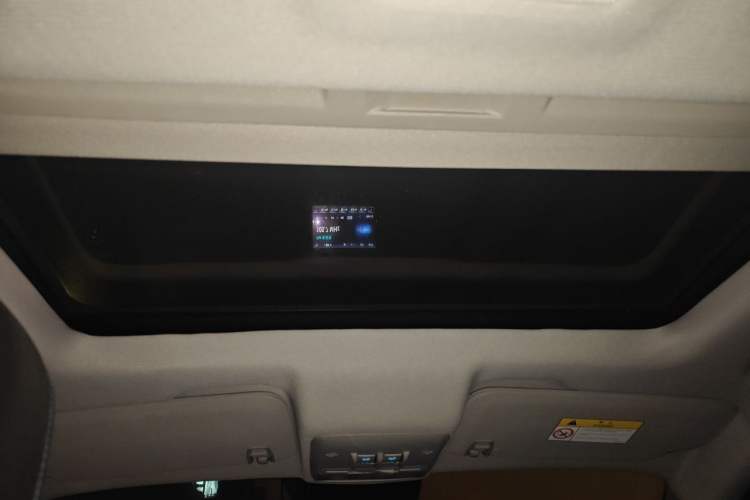 Used Chevrolet Trax 2014 1.4T Automatic Two-Wheel Drive Luxury Model Headliner