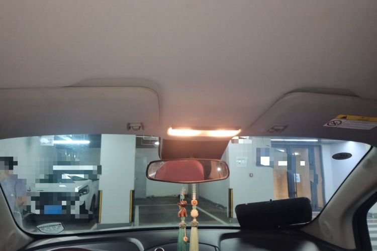 Used Chevrolet Trax 2014 1.4T Automatic Two-Wheel Drive Comfort Version Headliner