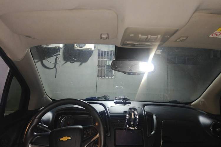 Used Chevrolet Trax 2014 1.4T Automatic Two-Wheel Drive Luxury Model Headliner