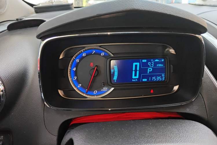 Used Chevrolet Trax 2014 1.4T Automatic Two-Wheel Drive Comfort Version Instrument Cluster