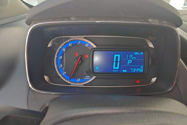 Used Chevrolet Trax 2014 1.4T Automatic Two-Wheel Drive Comfort Version Instrument Cluster