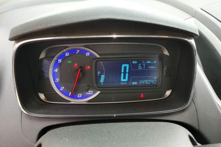 Used Chevrolet Trax 2014 1.4T Manual Two-Wheel Drive Comfort Model Instrument Cluster
