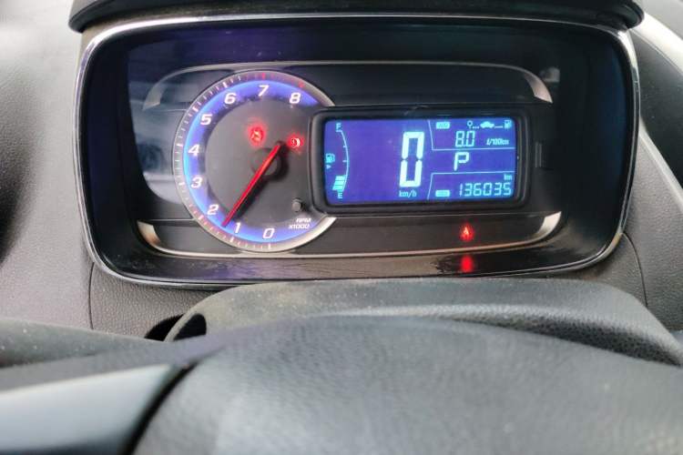 Used Chevrolet Trax 2014 1.4T Automatic Two-Wheel Drive Comfort Version Instrument Cluster