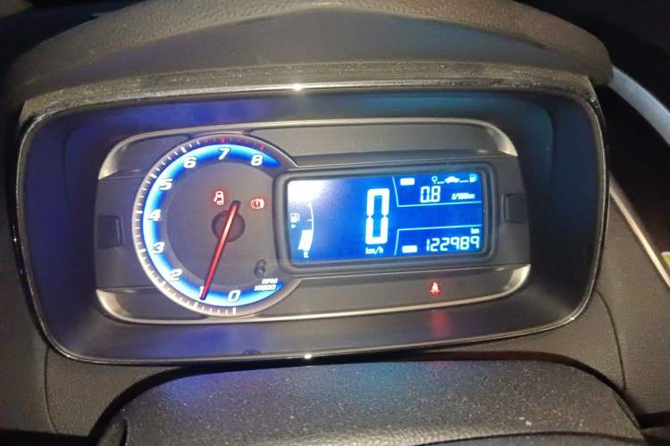 Used Chevrolet Trax 2014 1.4T Manual Two-Wheel Drive Comfort Model Instrument Cluster
