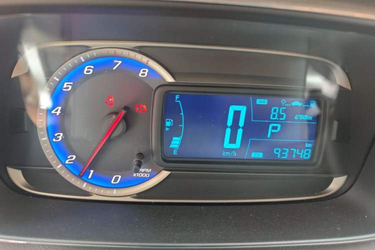 Used Chevrolet Trax 2014 1.4T Automatic Two-Wheel Drive Luxury Model Instrument Cluster