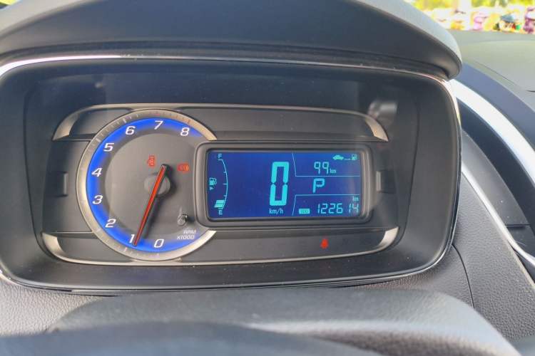 Used Chevrolet Trax 2014 1.4T Automatic Two-Wheel Drive Comfort Version Instrument Cluster