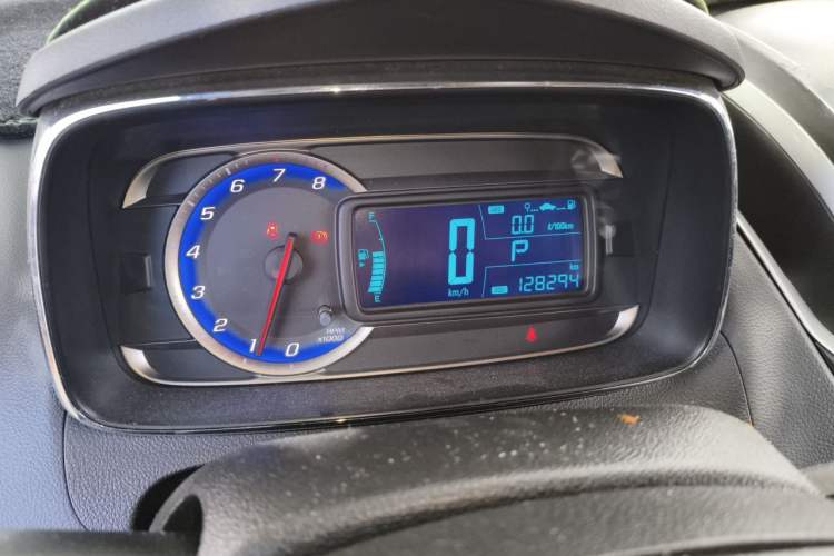 Used Chevrolet Trax 2014 1.4T Automatic Two-Wheel Drive Comfort Version Instrument Cluster