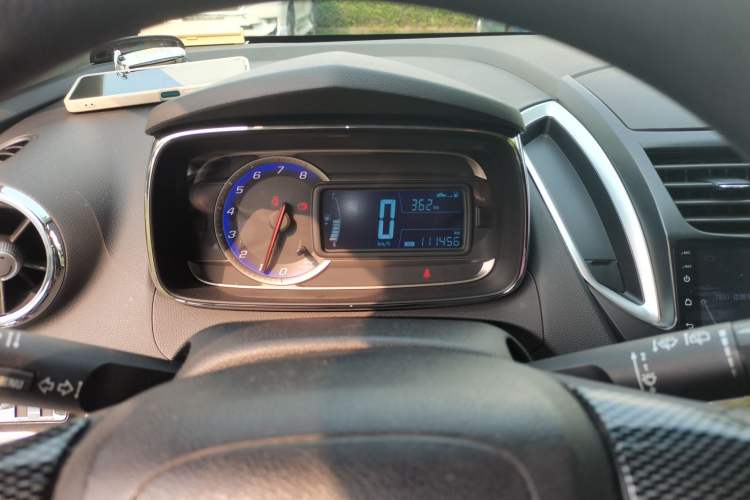 Used Chevrolet Trax 2014 1.4T Manual Two-Wheel Drive Comfort Model Instrument Cluster