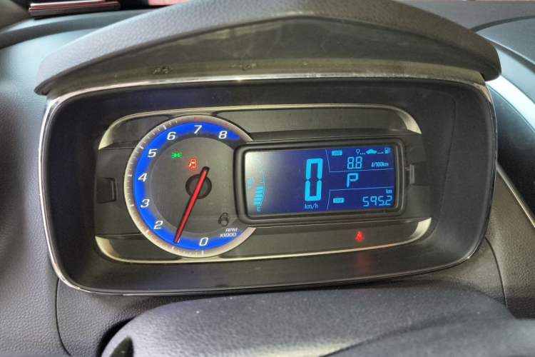 Used Chevrolet Trax 2014 1.4T Automatic Two-Wheel Drive Luxury Model Instrument Cluster
