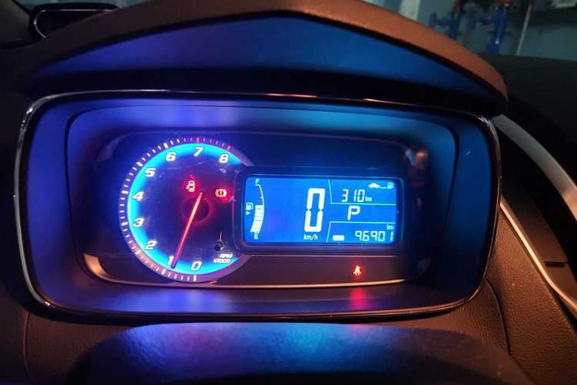 Used Chevrolet Trax 2014 1.4T Automatic Two-Wheel Drive Comfort Version Instrument Cluster