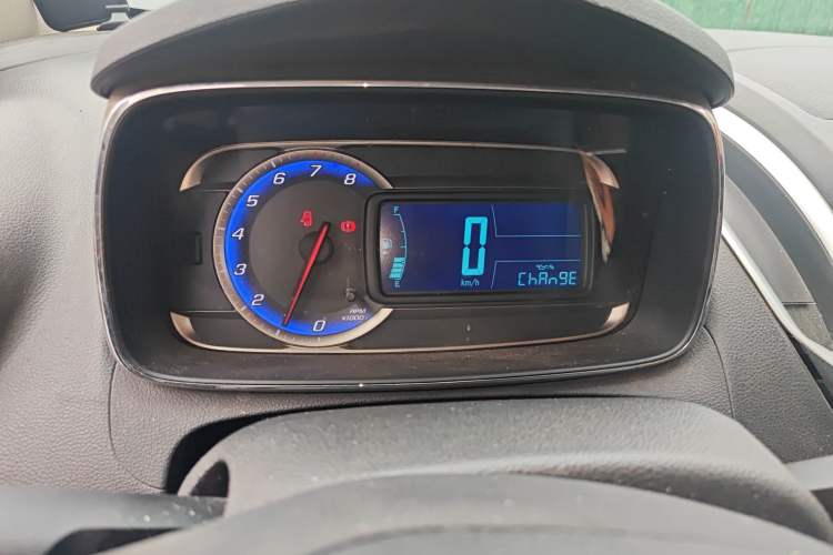 Used Chevrolet Trax 2014 1.4T Manual Two-Wheel Drive Comfort Model Instrument Cluster