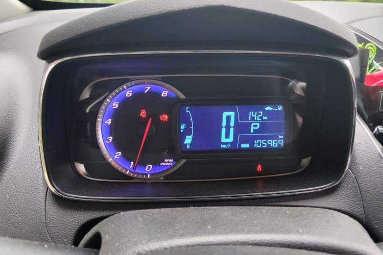 Used Chevrolet Trax 2014 1.4T Automatic Two-Wheel Drive Comfort Version Instrument Cluster