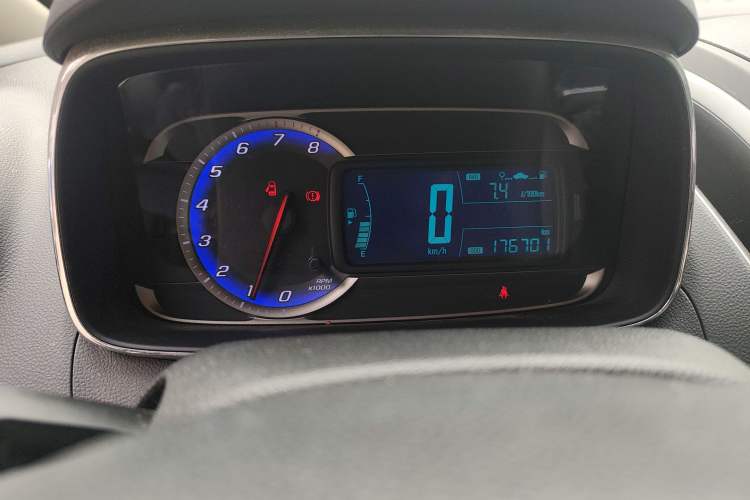 Used Chevrolet Trax 2014 1.4T Manual Two-Wheel Drive Comfort Model Instrument Cluster