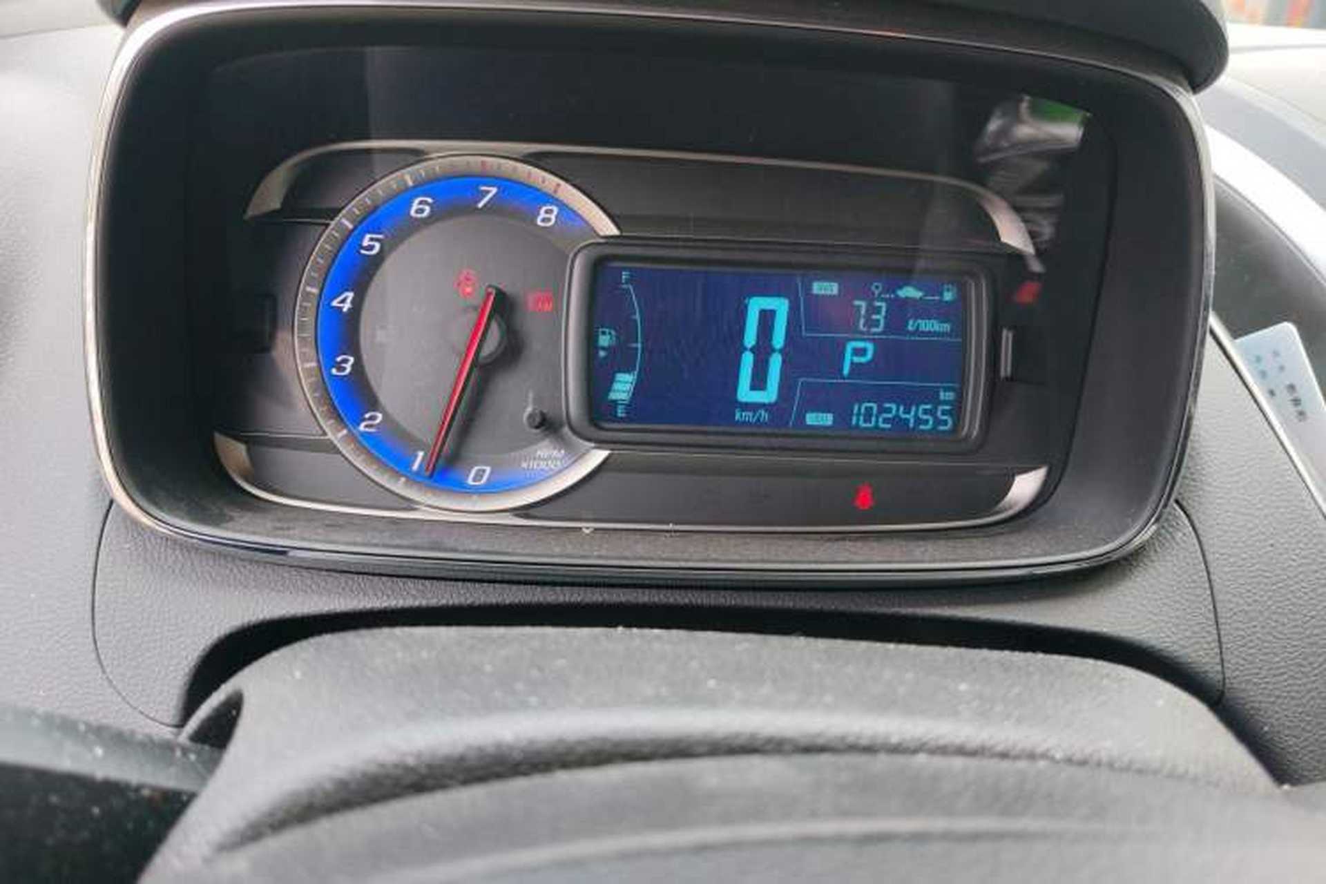 Used Chevrolet Trax 2014 1.4T Automatic Two-Wheel Drive Comfort Version Instrument Cluster
