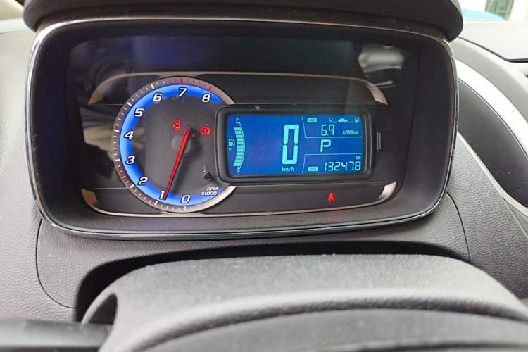 Used Chevrolet Trax 2014 1.4T Automatic Two-Wheel Drive Luxury Model Instrument Cluster