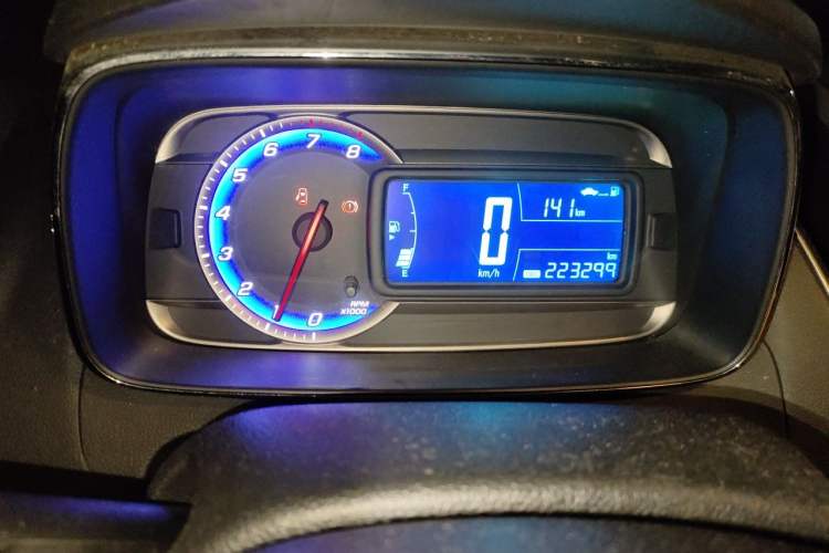 Used Chevrolet Trax 2014 1.4T Manual Two-Wheel Drive Comfort Model Instrument Cluster