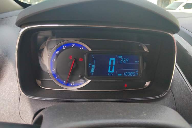 Used Chevrolet Trax 2014 1.4T Manual Two-Wheel Drive Comfort Model Instrument Cluster