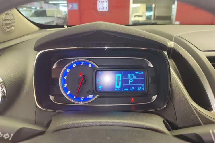 Used Chevrolet Trax 2014 1.4T Automatic Two-Wheel Drive Comfort Version Instrument Cluster