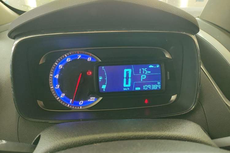 Used Chevrolet Trax 2014 1.4T Automatic Two-Wheel Drive Comfort Version Instrument Cluster