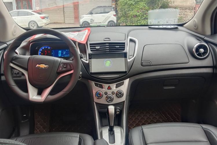 Used Chevrolet Trax 2014 1.4T Automatic All-Wheel Drive Flagship Version Interior 1