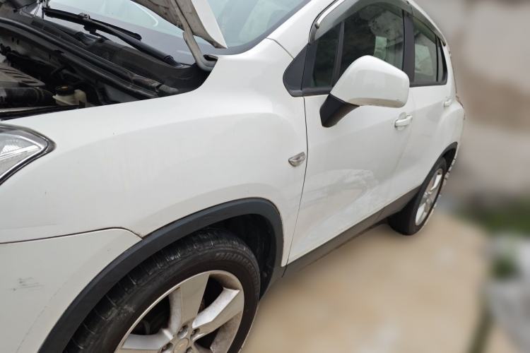Used Chevrolet Trax 2014 1.4T Manual Two-Wheel Drive Comfort Model Guazi used car, China used car export, Used car for sale, Used cars, Cheapest cars for sale