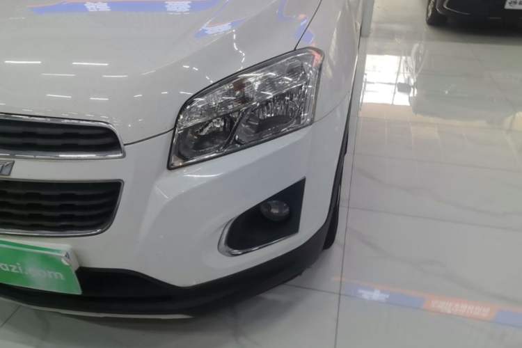 Used Chevrolet Trax 2014 1.4T Automatic Two-Wheel Drive Luxury Model Left Front Headlight