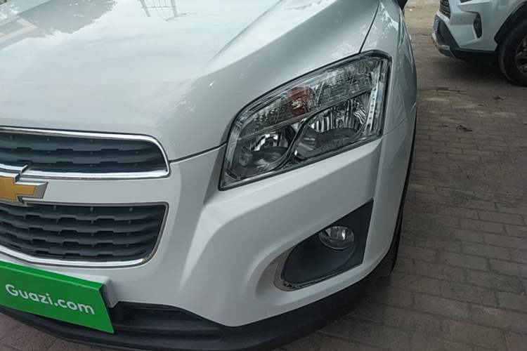 Used Chevrolet Trax 2014 1.4T Manual Two-Wheel Drive Comfort Model Left Front Headlight