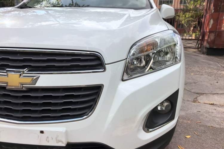 Used Chevrolet Trax 2014 1.4T Automatic Two-Wheel Drive Comfort Version Left Front Headlight