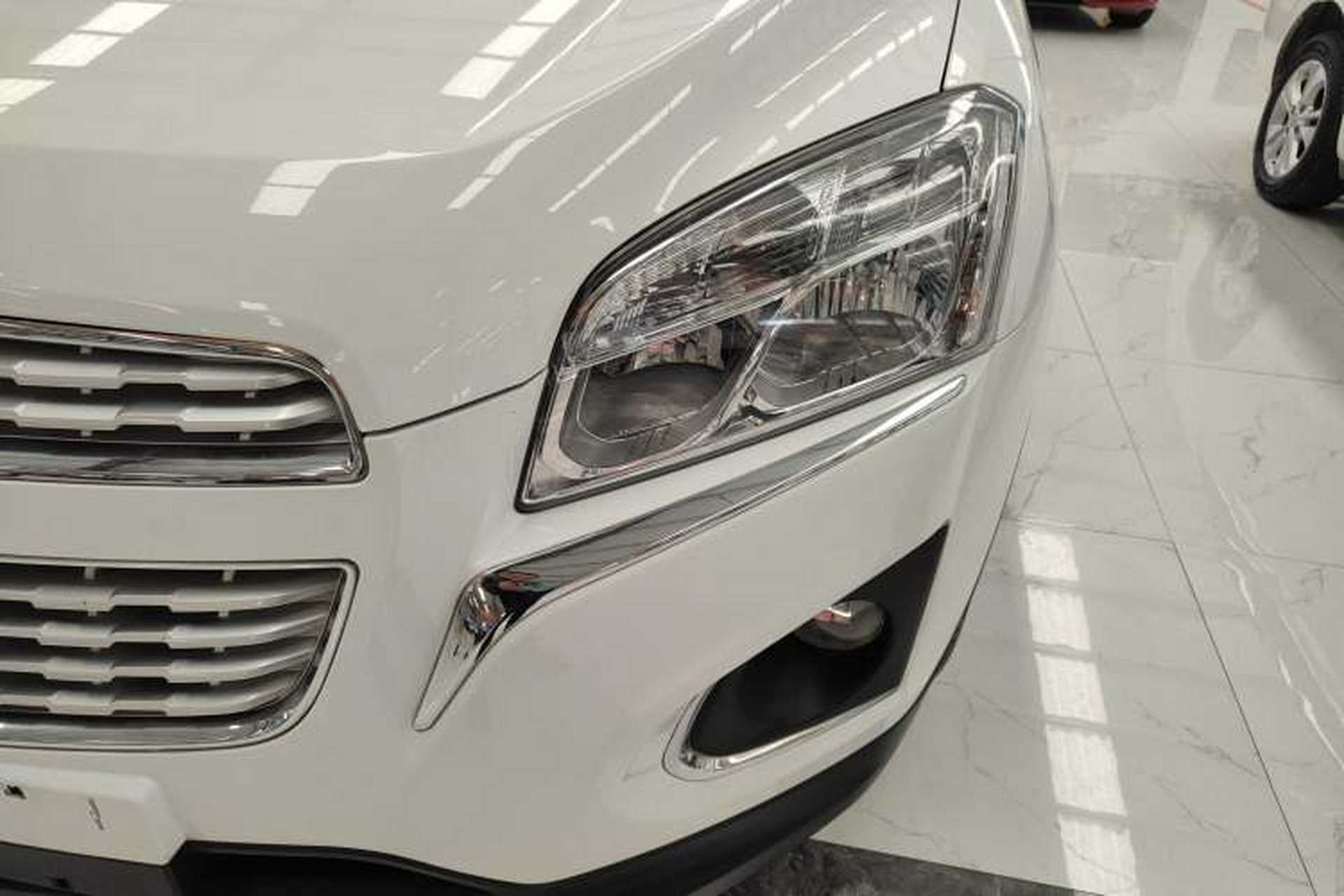 Used Chevrolet Trax 2014 1.4T Automatic All-Wheel Drive Flagship Version Left Front Headlight
