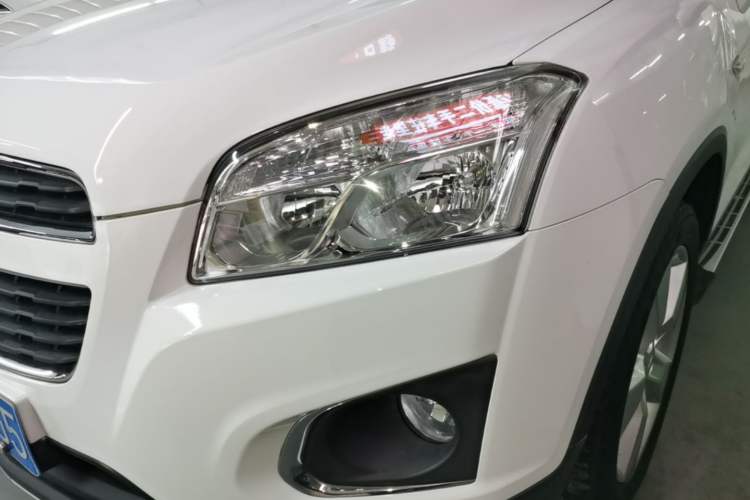 Used Chevrolet Trax 2014 1.4T Automatic Two-Wheel Drive Luxury Model Left Front Headlight