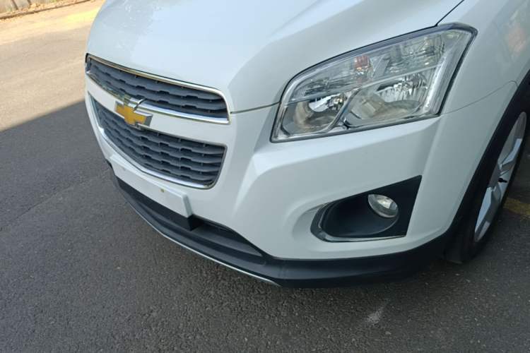 Used Chevrolet Trax 2014 1.4T Automatic Two-Wheel Drive Luxury Model Left Front Headlight