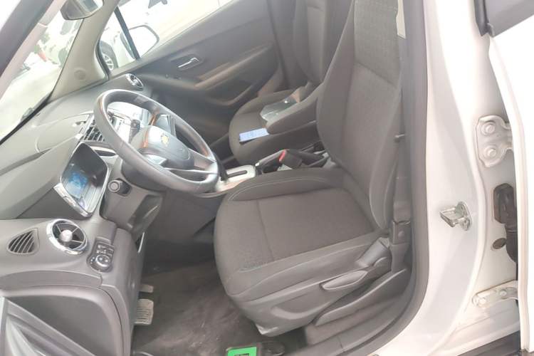 Used Chevrolet Trax 2014 1.4T Automatic Two-Wheel Drive Comfort Version Left Front Seat