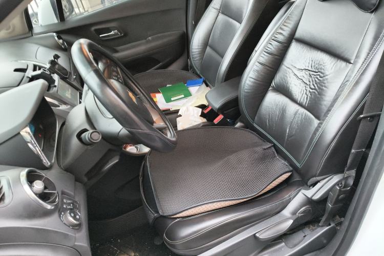 Used Chevrolet Trax 2014 1.4T Automatic All-Wheel Drive Flagship Version Left Front Seat