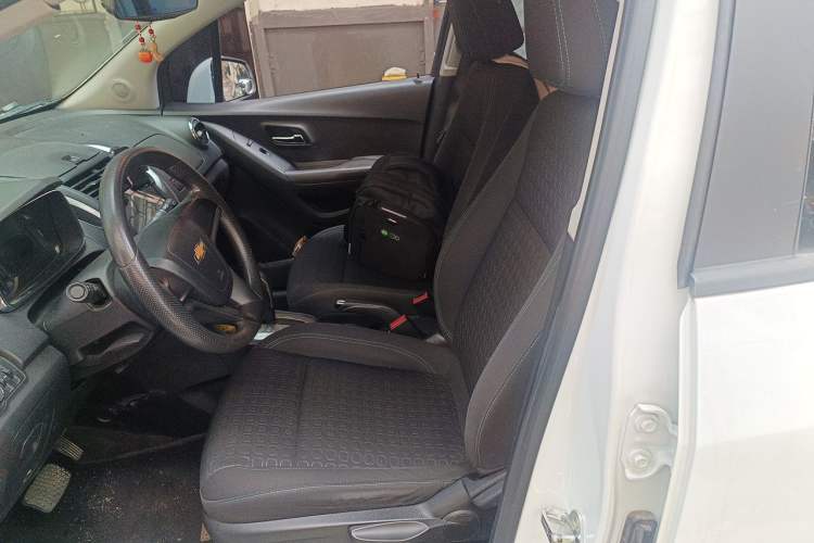 Used Chevrolet Trax 2014 1.4T Automatic Two-Wheel Drive Comfort Version Left Front Seat