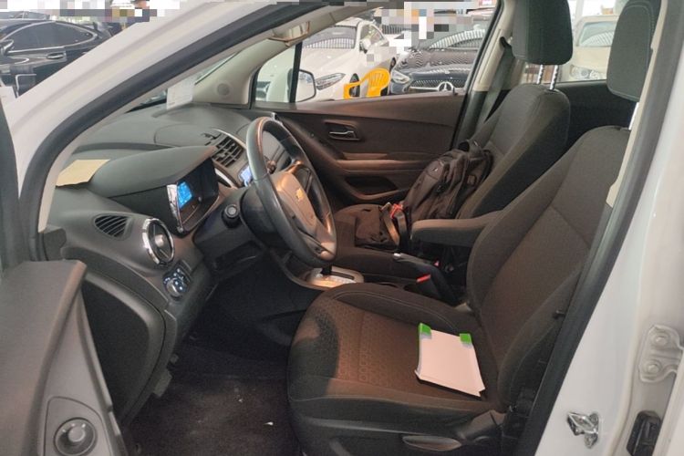Used Chevrolet Trax 2014 1.4T Automatic Two-Wheel Drive Comfort Version Left Front Seat