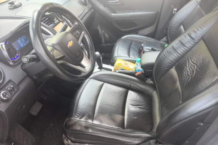 Used Chevrolet Trax 2014 1.4T Automatic All-Wheel Drive Flagship Version Left Front Seat