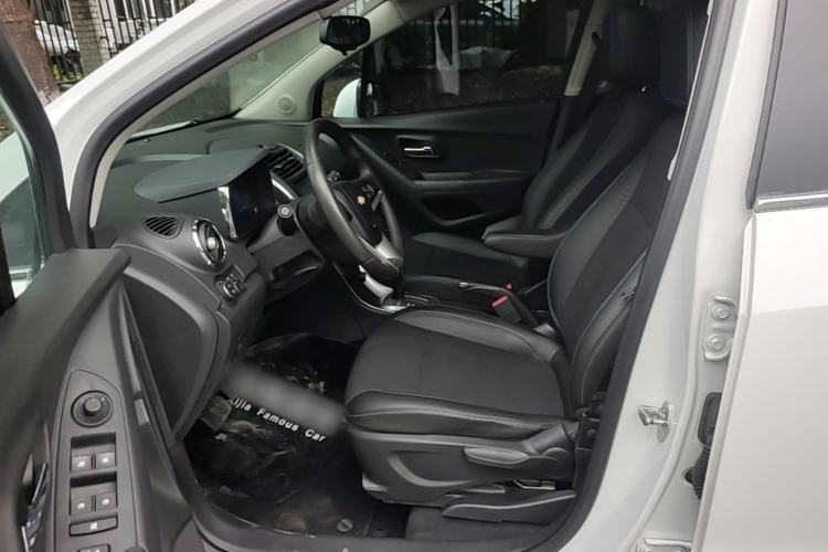 Used Chevrolet Trax 2014 1.4T Automatic Two-Wheel Drive Luxury Model Left Front Seat