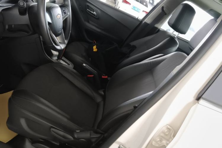 Used Chevrolet Trax 2014 1.4T Automatic Two-Wheel Drive Luxury Model Left Front Seat