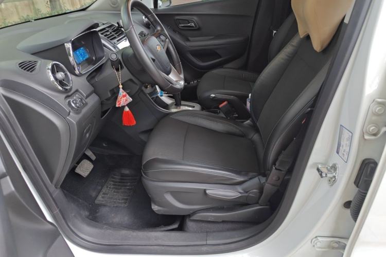 Used Chevrolet Trax 2014 1.4T Automatic Two-Wheel Drive Luxury Model Left Front Seat