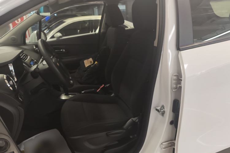 Used Chevrolet Trax 2014 1.4T Automatic Two-Wheel Drive Comfort Version Left Front Seat