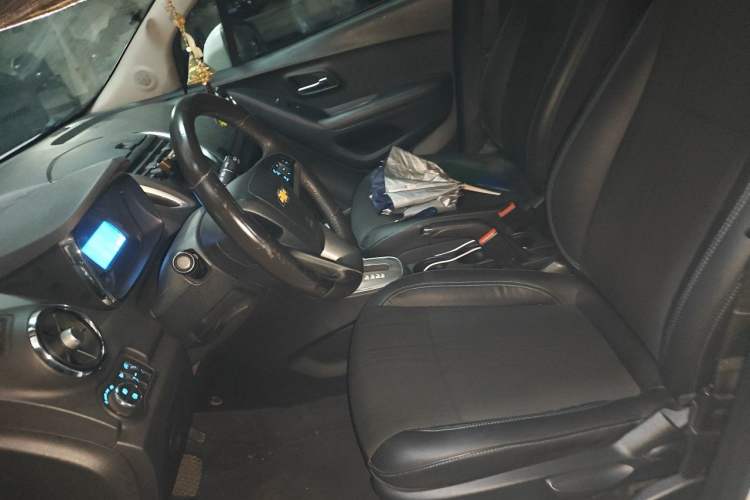 Used Chevrolet Trax 2014 1.4T Automatic Two-Wheel Drive Luxury Model Left Front Seat