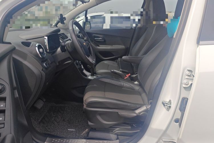 Used Chevrolet Trax 2014 1.4T Automatic Two-Wheel Drive Luxury Model Left Front Seat