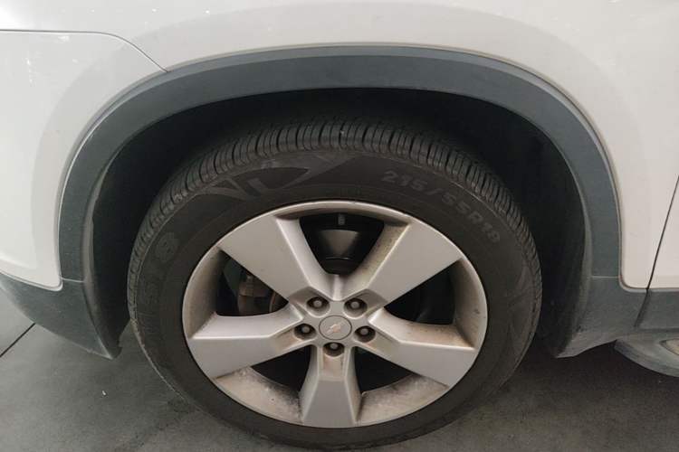 Used Chevrolet Trax 2014 1.4T Automatic Two-Wheel Drive Comfort Version Left Front Wheel Hub