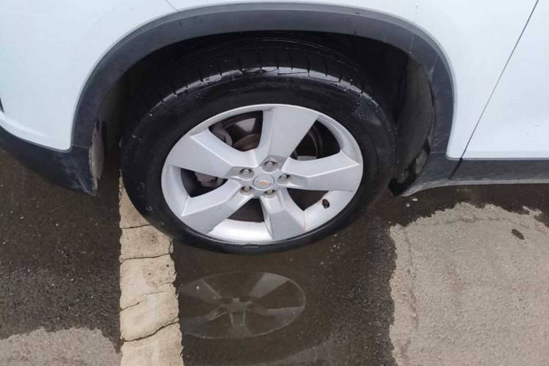 Used Chevrolet Trax 2014 1.4T Automatic Two-Wheel Drive Luxury Model Left Front Wheel Hub