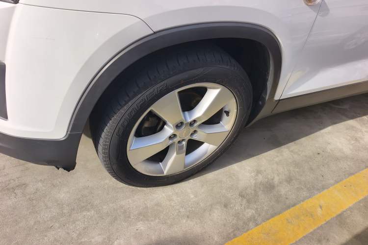 Used Chevrolet Trax 2014 1.4T Automatic Two-Wheel Drive Luxury Model Left Front Wheel Hub